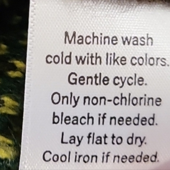 Oversized Camo Easy Crewneck Sweater,Yummy Sweater Co. Medium, NWT - Picture 10 of 10